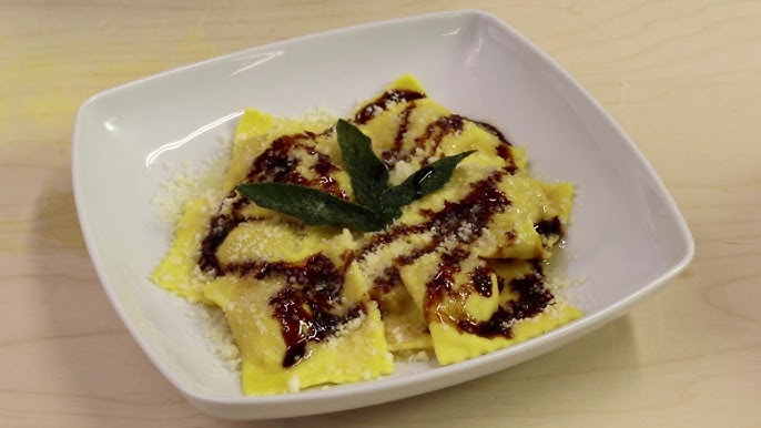 Halloween Box: Tortelli di zucca, Balsamico Essenza e Parmigiano Reggiano